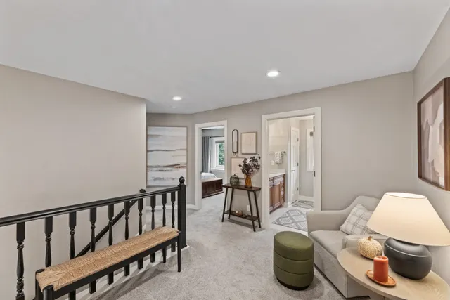 $665,000 | 284 Sand Hill Lane, Dousman, WI 53118