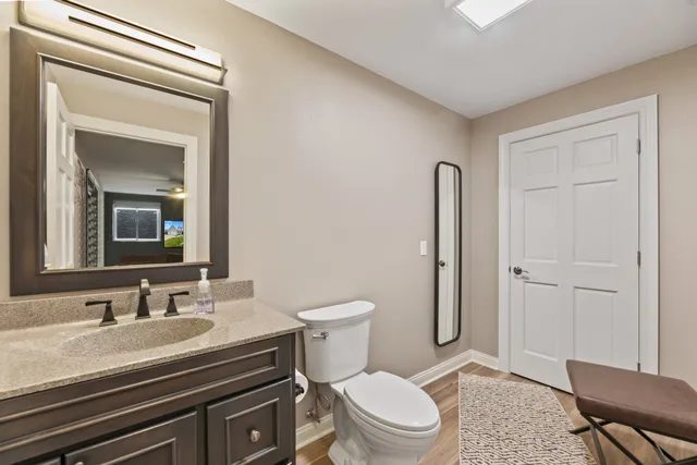 $665,000 | 284 Sand Hill Lane, Dousman, WI 53118