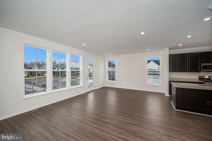 255 Aspen Road, Unit 105 Stafford, VA 22554 - Photo 9 of 27