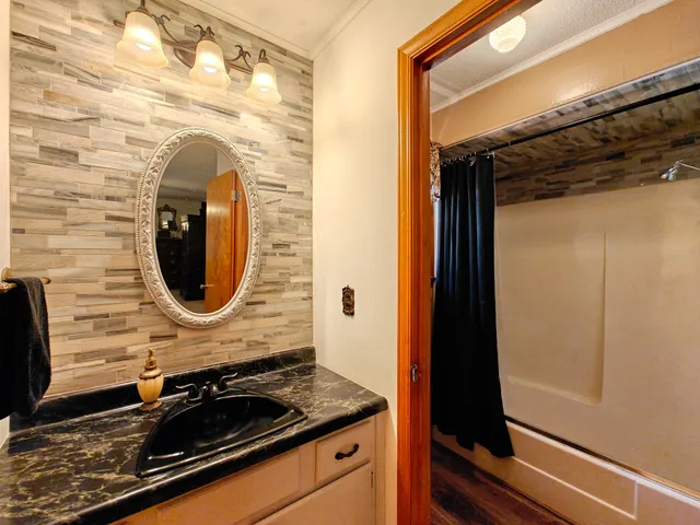 $375,000 | 17990 Highway 22, McKenzie, TN 38201