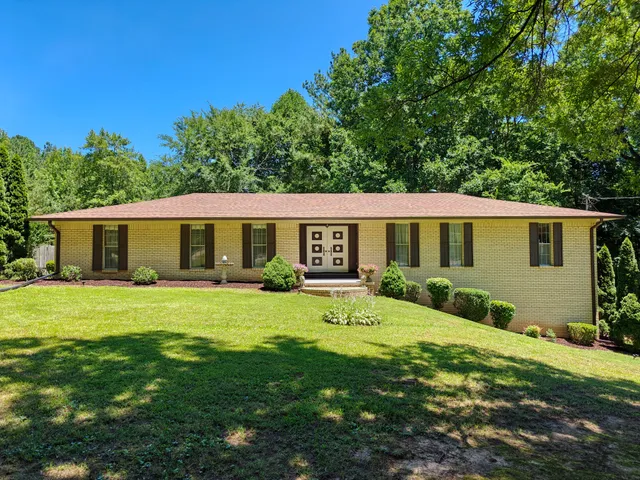 $375,000 | 17990 Highway 22, McKenzie, TN 38201