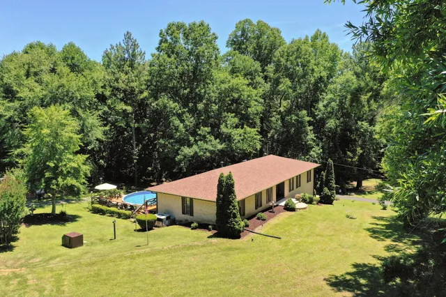 $375,000 | 17990 Highway 22, McKenzie, TN 38201