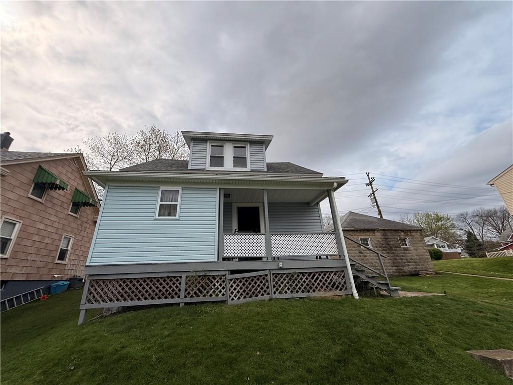 302 West Boyd Avenue Butler, PA 16001 - Photo 3 of 19 a front view of a house with a garden