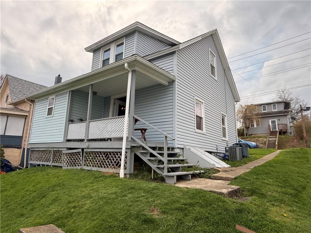302 West Boyd Avenue Butler, PA 16001 - Photo 5 of 19 a view of a house with a yard