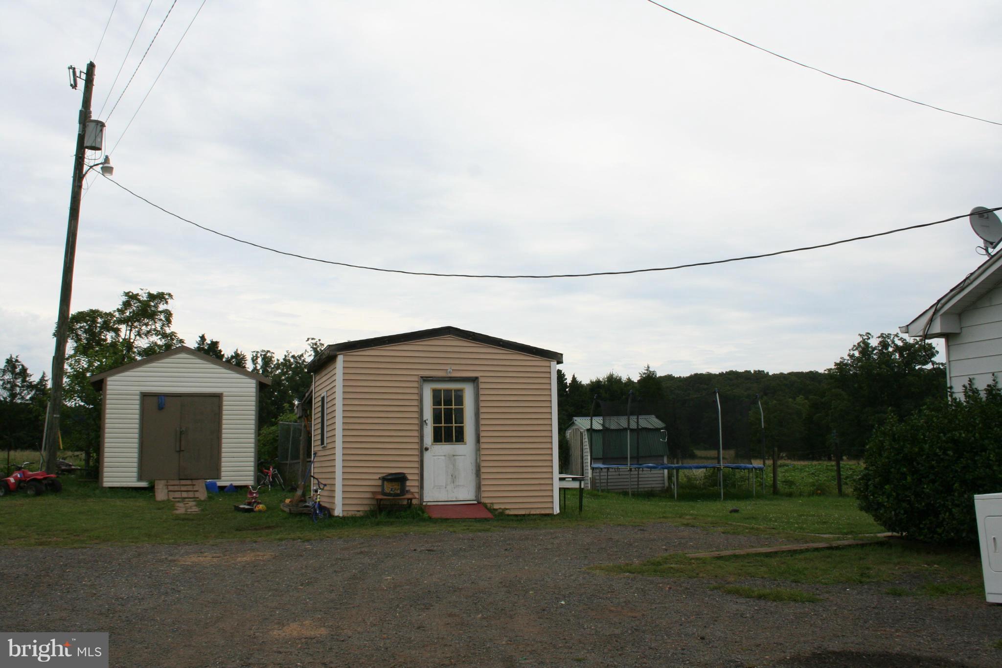8841 Old Dumfries Road Catlett, VA 20119 - Photo 5 of 18 Exterior (General)