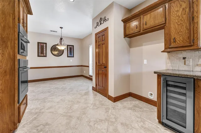 a view of a storage & utility room