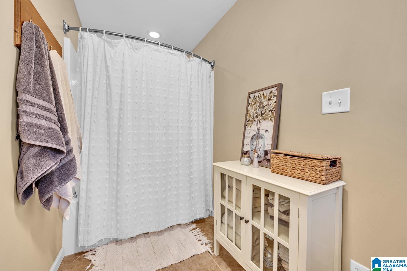2227 Oscar Bradford Road Hayden, AL 35079 - Photo 18 of 37