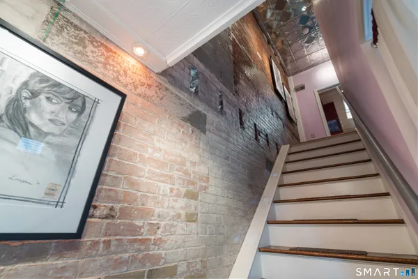 $525,000 | 7 Wooster Place, Unit 7, New Haven, CT 06511