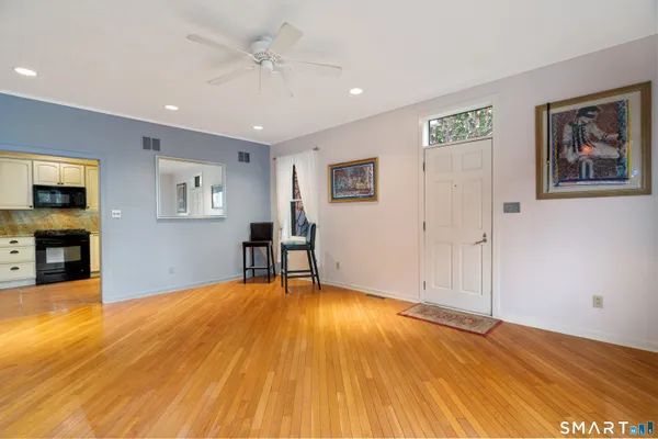 $525,000 | 7 Wooster Place, Unit 7, New Haven, CT 06511