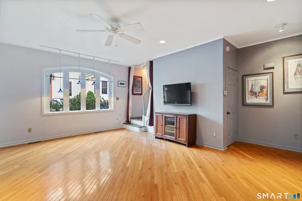 $525,000 | 7 Wooster Place, Unit 7, New Haven, CT 06511