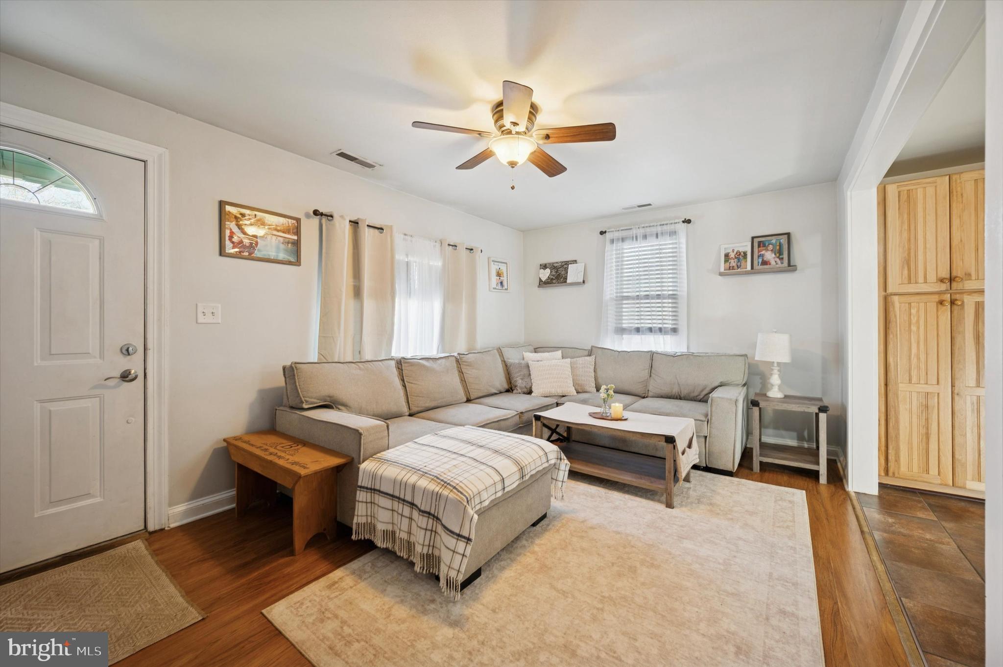 420 Fir Street Warminster, PA 18974 - Photo 6 of 24