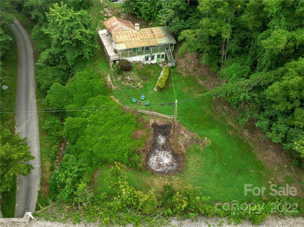 2731 Redmon Road Marshall, NC 28753 - Photo 35 of 43 a aerial view of a house