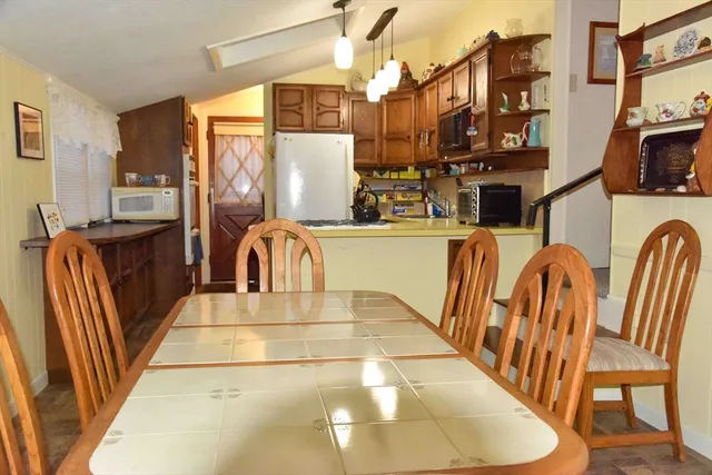 $435,000 | 36 Briarwood Avenue, Billerica, MA 01821