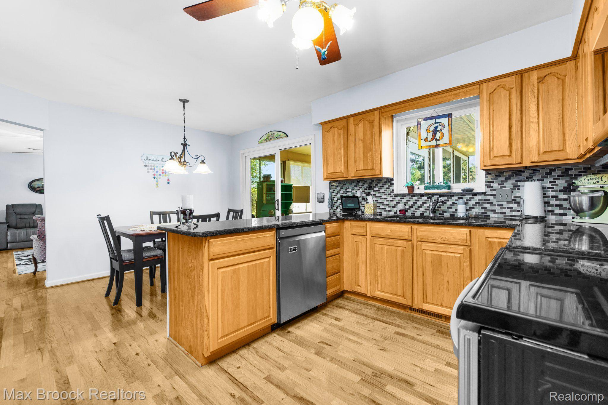 4067 Barnes Lake Road Columbiaville, MI 48421 - Photo 9 of 32