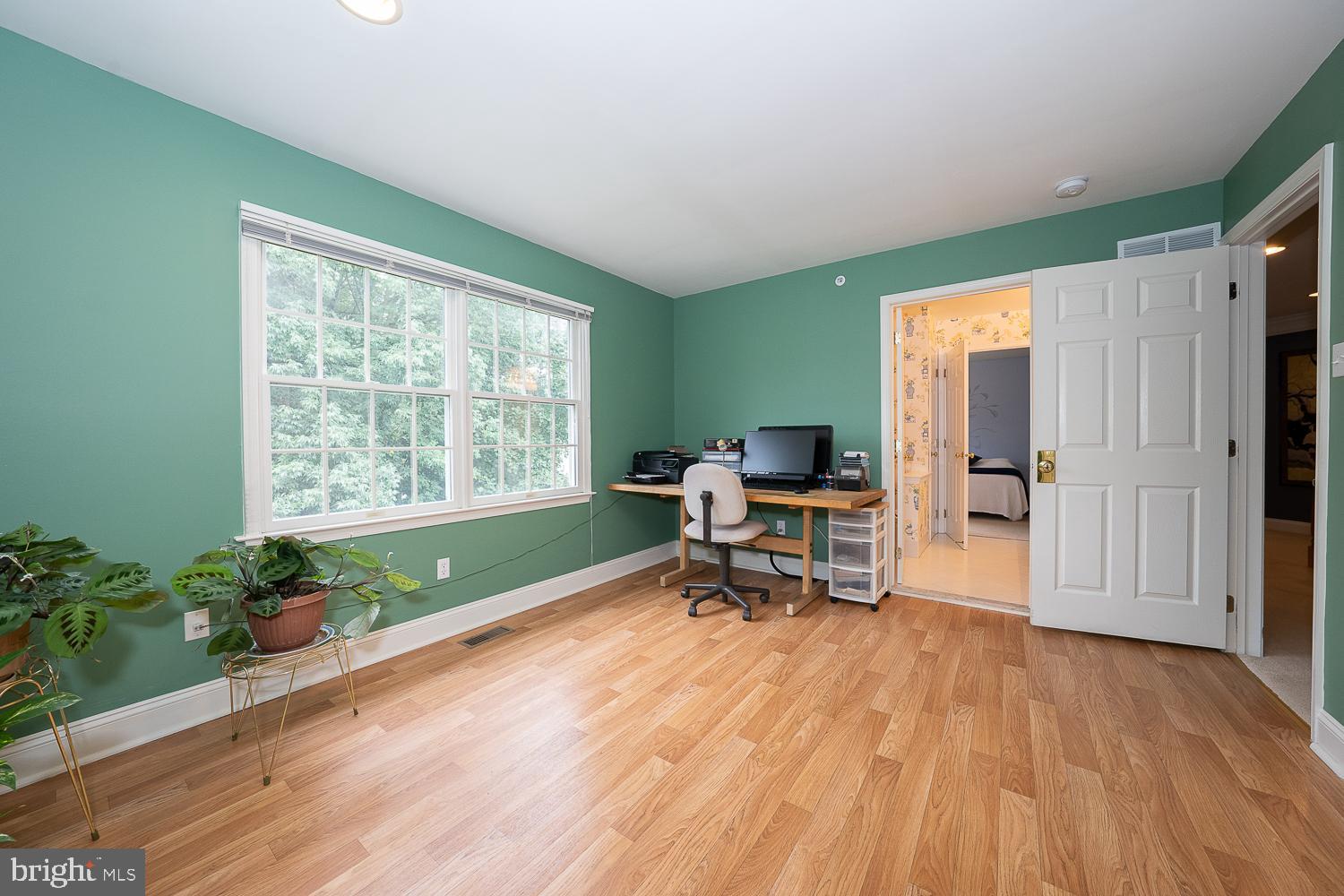 3 Old Forest Road Newtown Square, PA 19073 - Photo 26 of 37 BR w/Tarkett floor, jack 'n jill bath, great views
