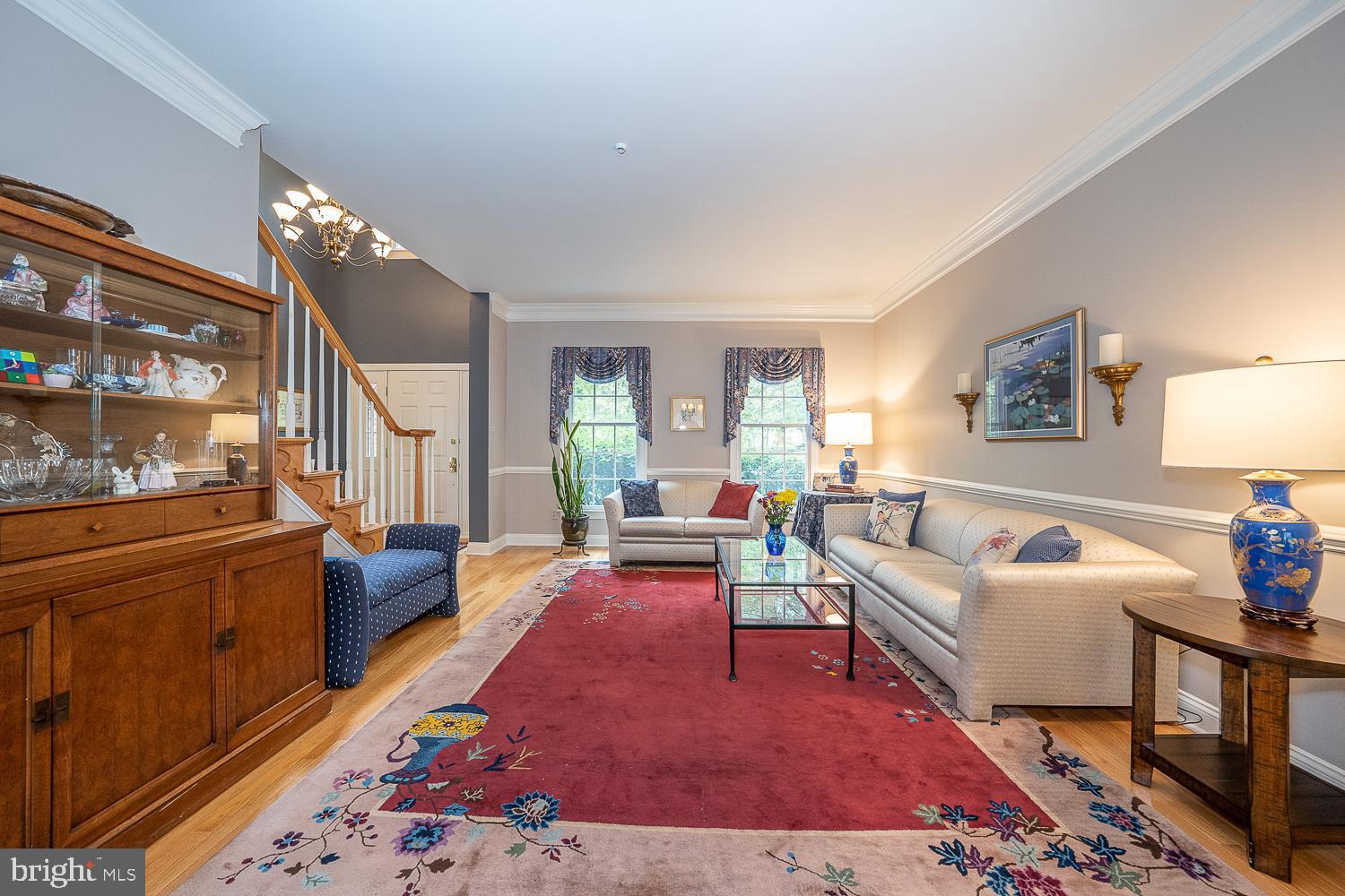 3 Old Forest Road Newtown Square, PA 19073 - Photo 7 of 37 Large windows in living room