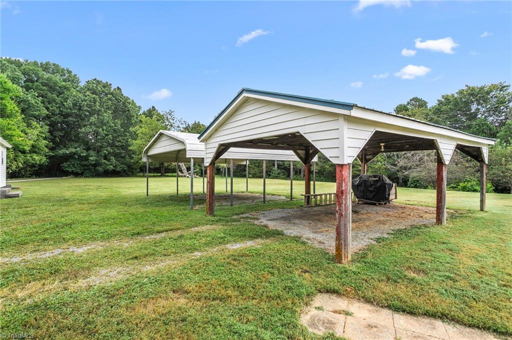 2511 Cid Road Lexington, NC 27292 - Photo 24 of 41