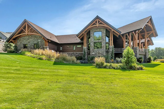 $2,999,900 | 3121 Blackheath Drive, St. Cloud, MN 56301