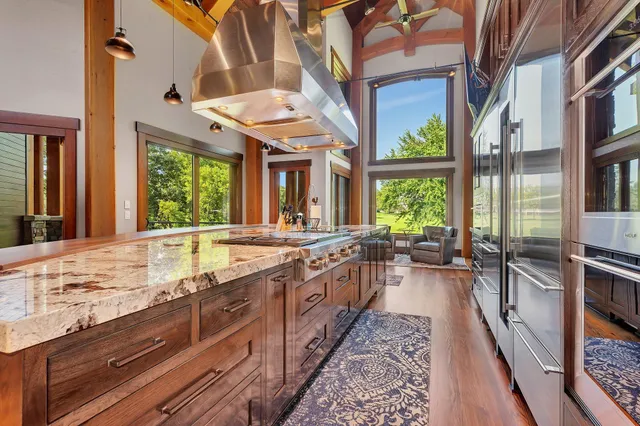 $2,999,900 | 3121 Blackheath Drive, St. Cloud, MN 56301