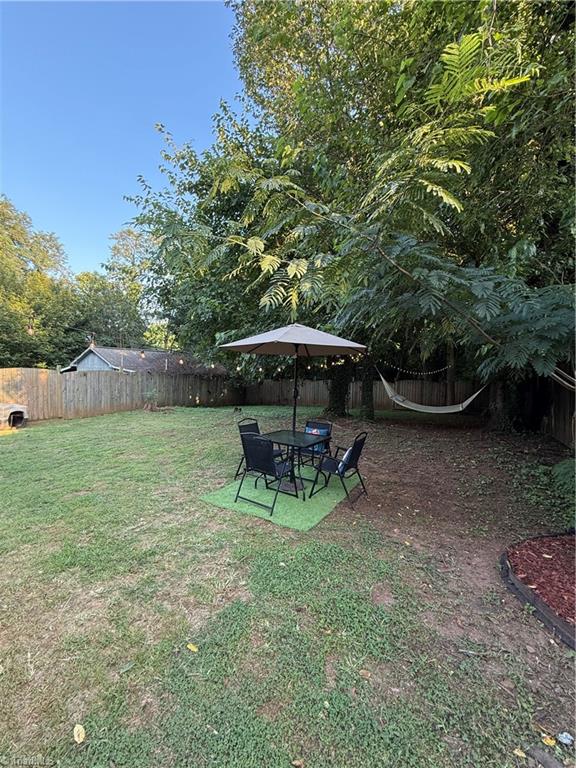 1208 Anderson Place High Point, NC 27260 - Photo 10 of 11 Gallery Image 10