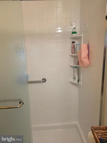 $169,900 | 206 Winding Way, Westville, NJ 08093