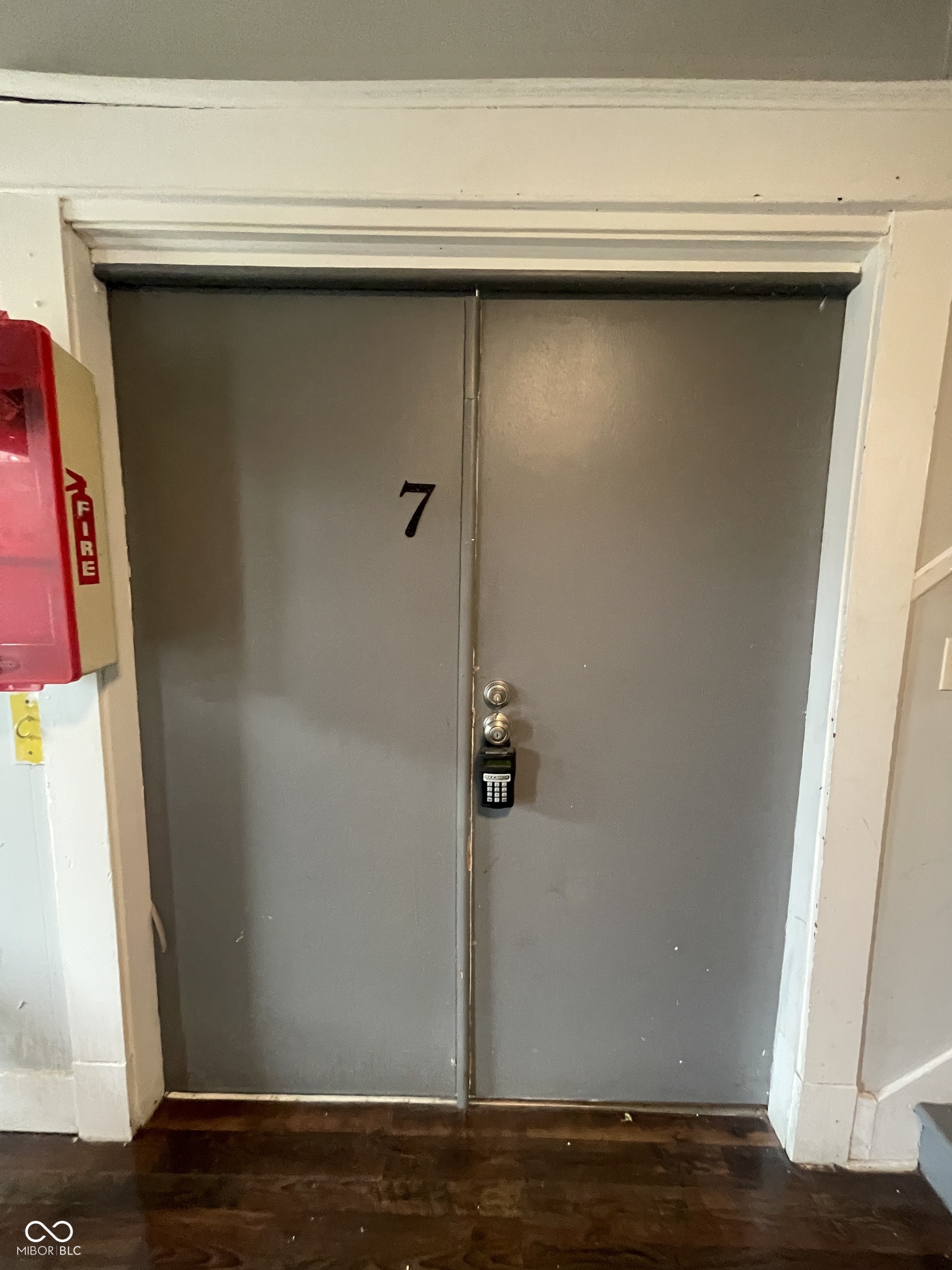 129 West Hendricks Street, Unit 7 Shelbyville, IN 46176 - Photo 2 of 11