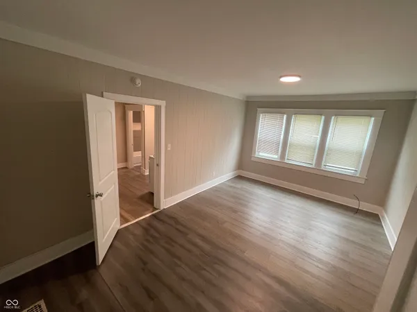 $750 | 129 West Hendricks Street, Unit 7, Shelbyville, IN 46176