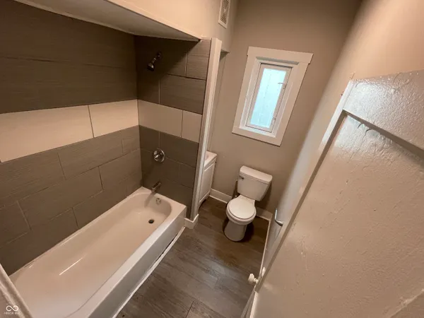 $750 | 129 West Hendricks Street, Unit 7, Shelbyville, IN 46176