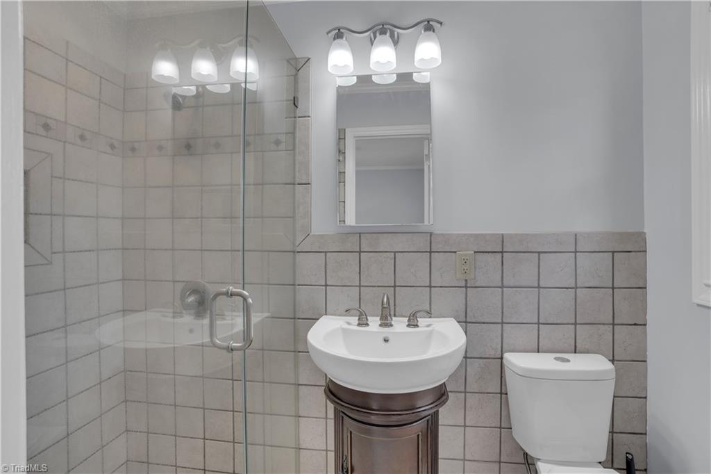 770 Hollingsworth Road Randleman, NC 27317 - Photo 14 of 30