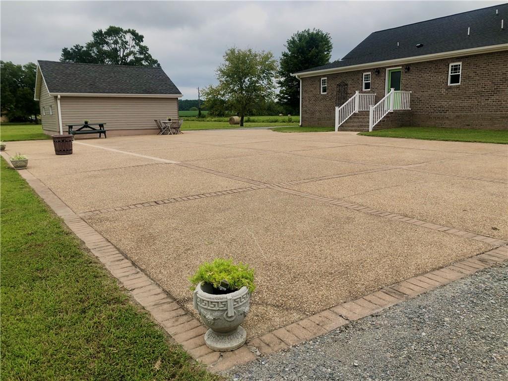 16739 New Baltimore Road Milford, VA 22514 - Photo 8 of 44 Gallery Image 8
