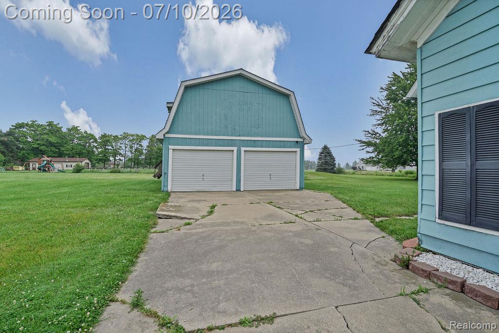 261 Fitz Road Goodells, MI 48027 - Photo 5 of 41 DSC09181.jpg