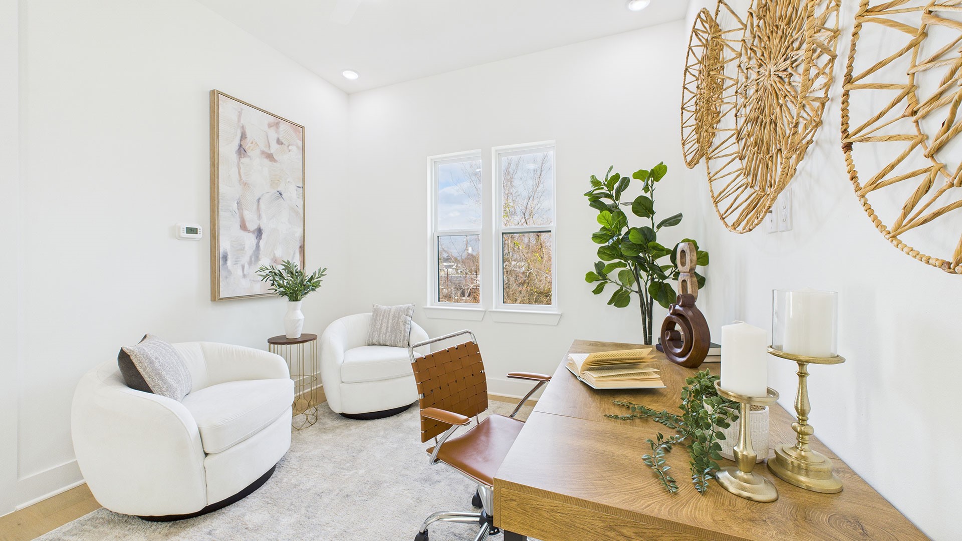 602 Jewett Street, Unit B Houston, TX 77009 - Photo 14 of 38 2nd floor flex space: home office? gameroom? additional living space? Your choice.