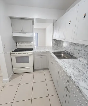 $2,315 | 11150 Southwest 196th Street, Unit 103, Cutler Bay, FL 33157