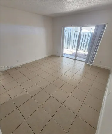 $2,315 | 11150 Southwest 196th Street, Unit 103, Cutler Bay, FL 33157