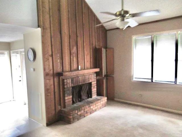 $155,000 | 914 Executive Court, Pineville, LA 71360