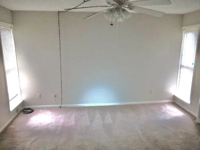 $155,000 | 914 Executive Court, Pineville, LA 71360