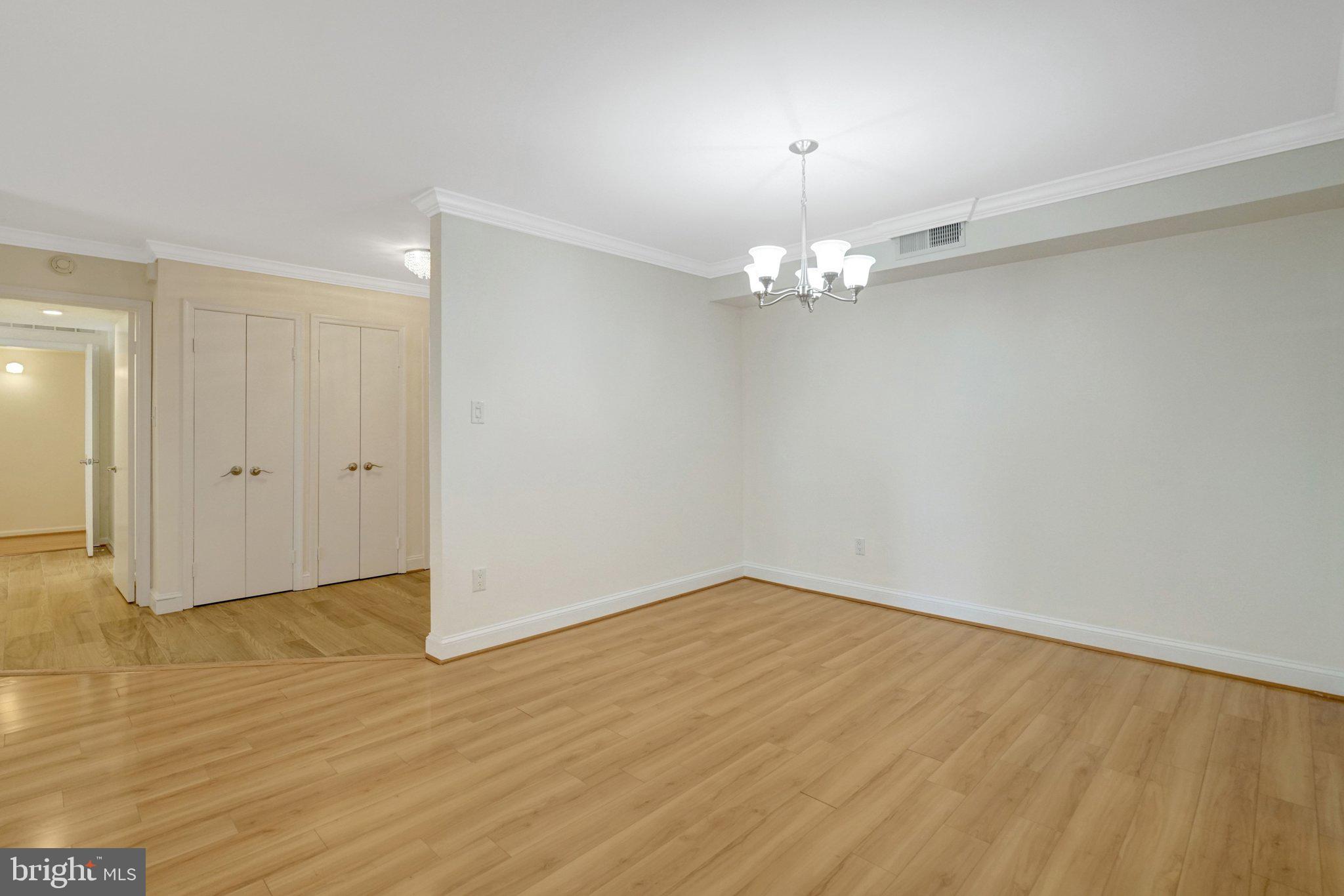 1101 South Arlington Ridge Road, Unit 304 Arlington, VA 22202 - Photo 9 of 60 Gallery Image 9