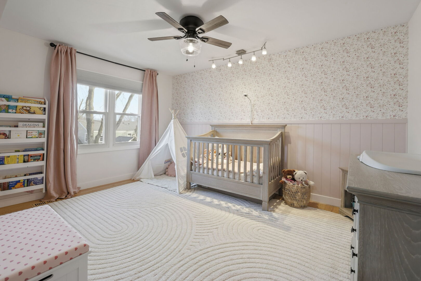 2604 Pebblebrook Lane Rolling Meadows, IL 60008 - Photo 19 of 30