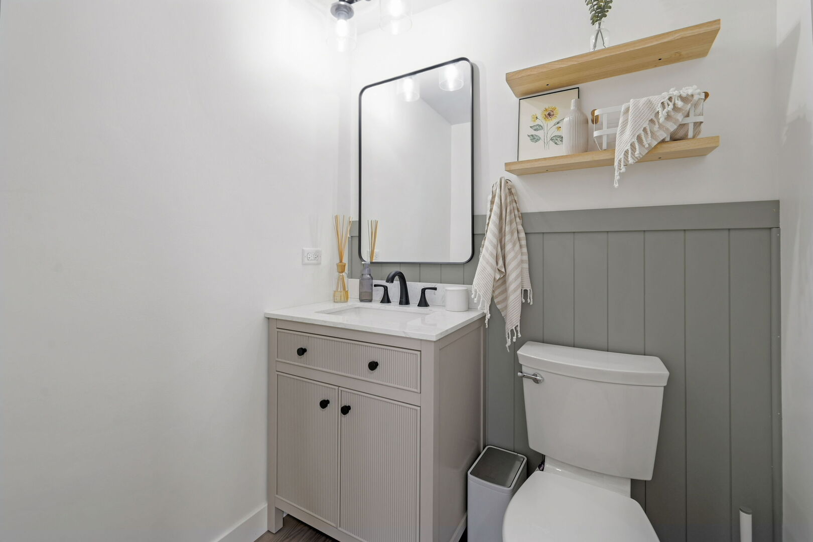 2604 Pebblebrook Lane Rolling Meadows, IL 60008 - Photo 5 of 30