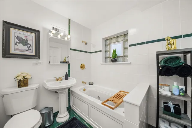 $350,000 | 1811 North 72nd Court, Elmwood Park, IL 60707