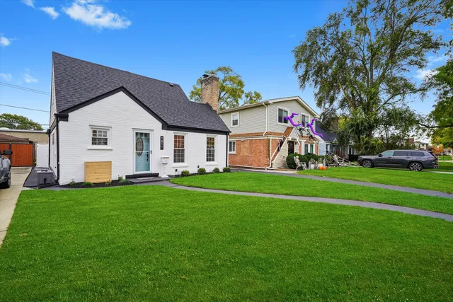 $350,000 | 1811 North 72nd Court, Elmwood Park, IL 60707