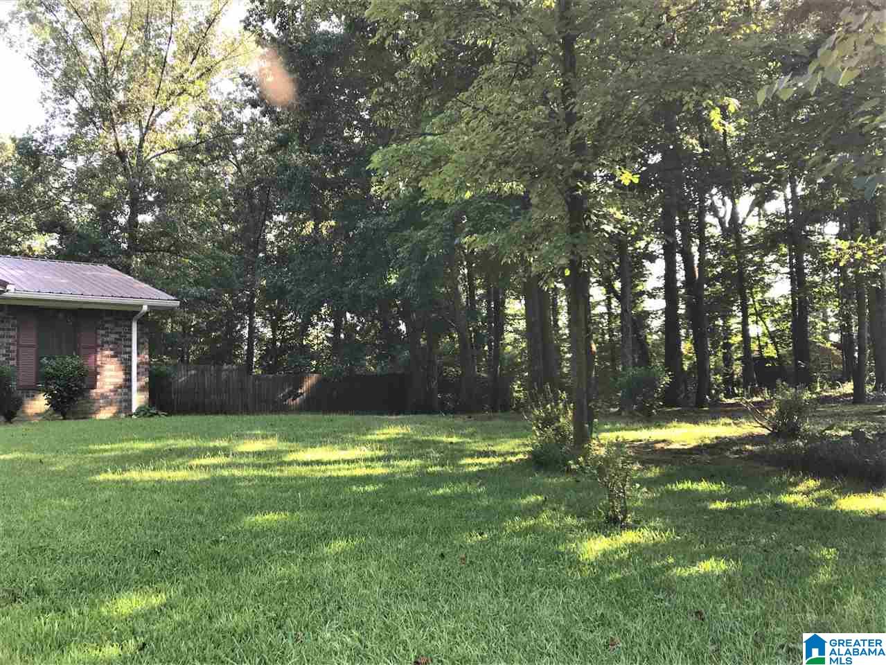 619 Portercrest Road Graysville, AL 35073 - Photo 3 of 45