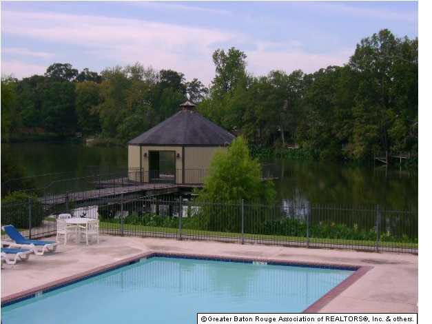 10286 West Winston Avenue, Unit 13 Baton Rouge, LA 70809 - Photo 9 of 10