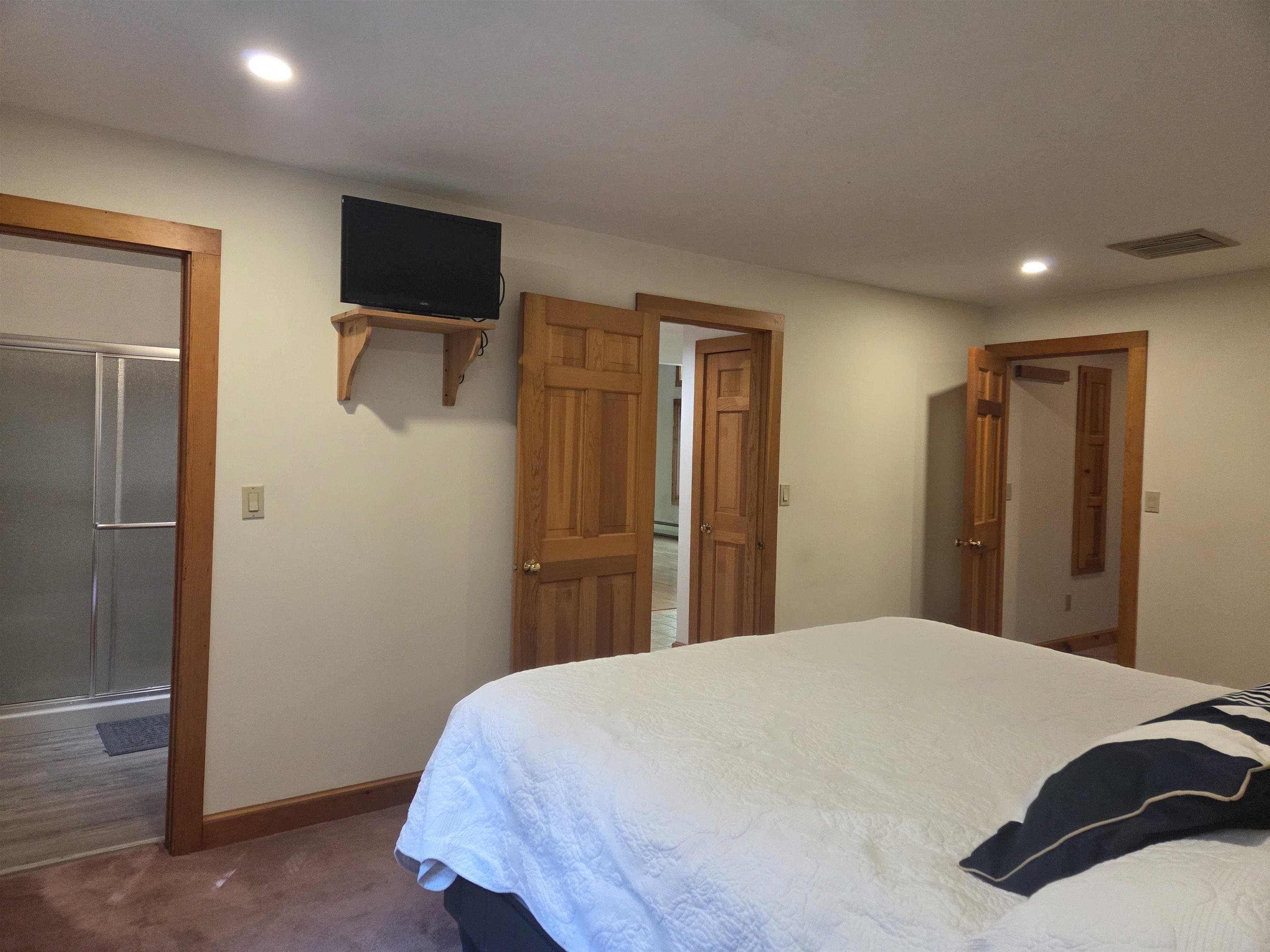 106 Livingston Road Meredith, NH 03253 - Photo 18 of 57