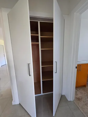 $2,000 | 201 Southeast 6th Avenue, Unit 16, Pompano Beach, FL 33060