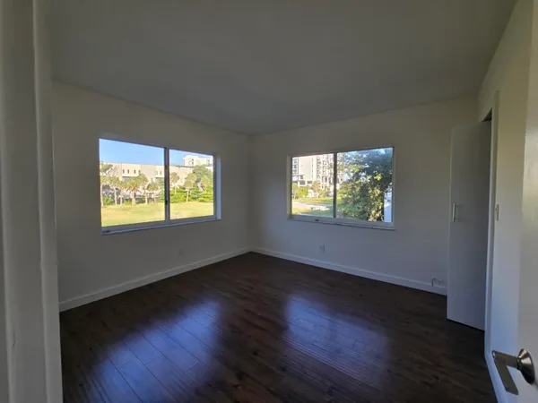 $2,000 | 201 Southeast 6th Avenue, Unit 16, Pompano Beach, FL 33060