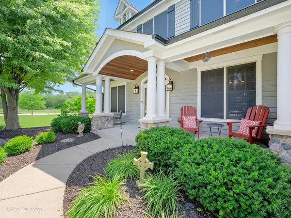 $900,000 | 3408 Wild Prairie Lane, Geneva, IL 60134