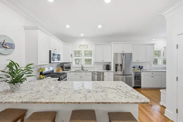 $1,599,000 | 213 Old Carriage Loop, Georgetown, SC 29440