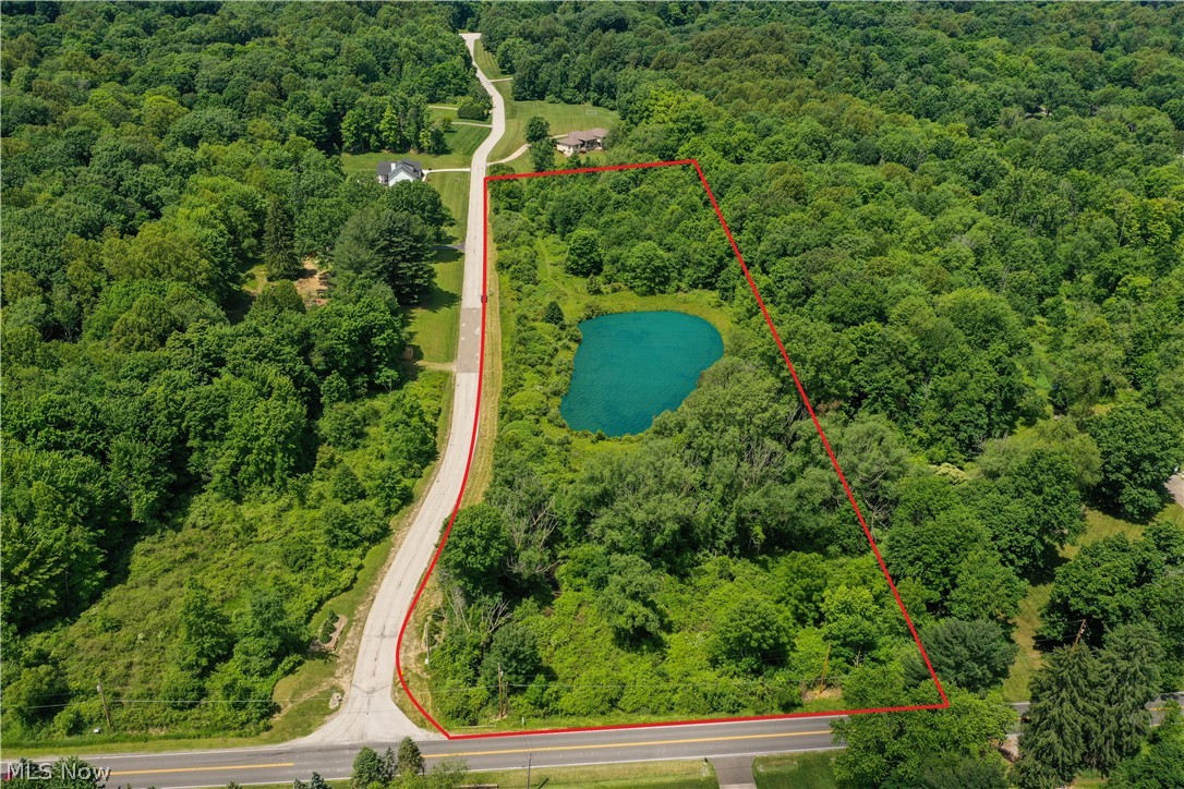 4277 Spruce Run Akron, OH 44321 - Photo 2 of 7 View of aerial view