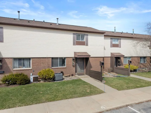 $175,000 | 3945 18th Avenue Northwest, Rochester, MN 55901